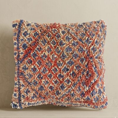 Marokkaans_kussen_rood_blauw_wit_Handgemaakt_atlasgebergte_marokko