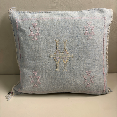 Sabra Silk Kussen Lichtblauw 45×45 cm - Marrakesh