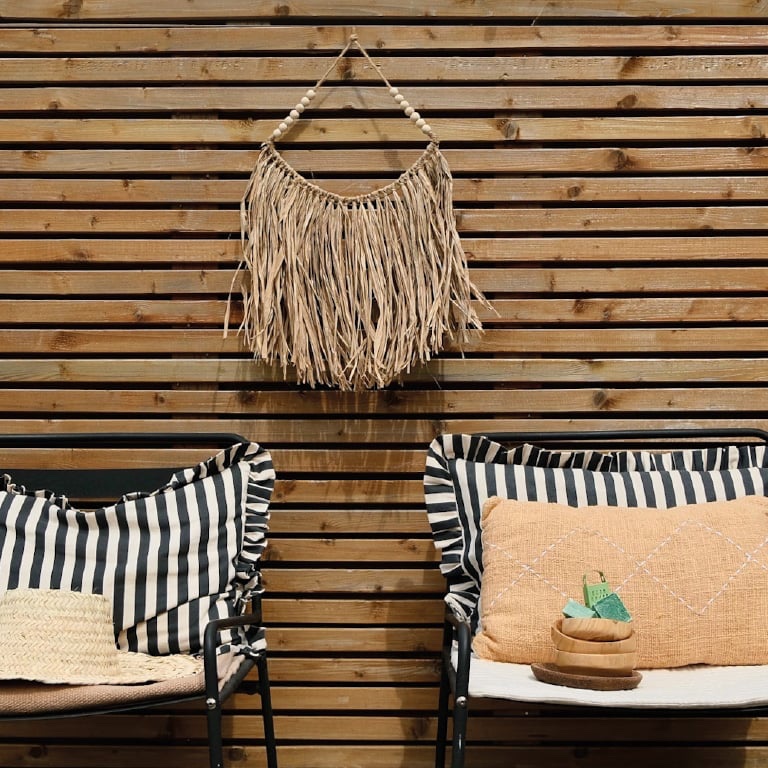 Decoratieve Hanger van Gras met Houten Kralen