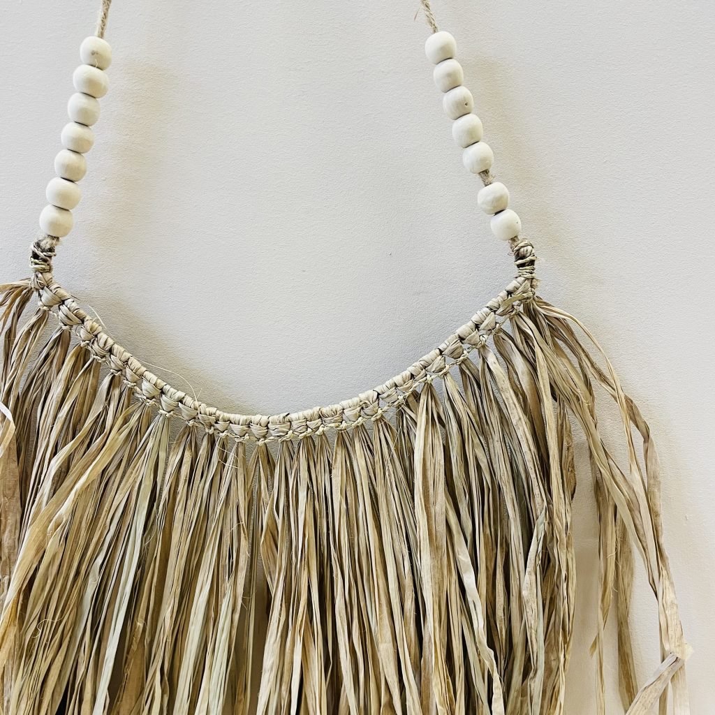 Decoratieve Hanger van Gras met Houten Kralen - Afbeelding 3