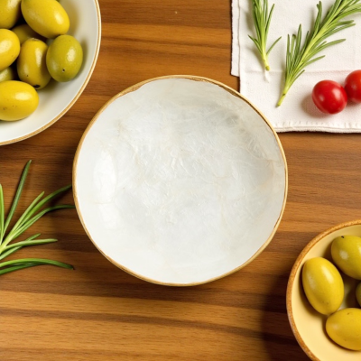 Capiz Schaaltje met Gouden Rand – Handgemaakt in Bali