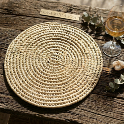 Handgeweven Boho Placemat – Natuurlijk Palmblad – Ø 42 cm