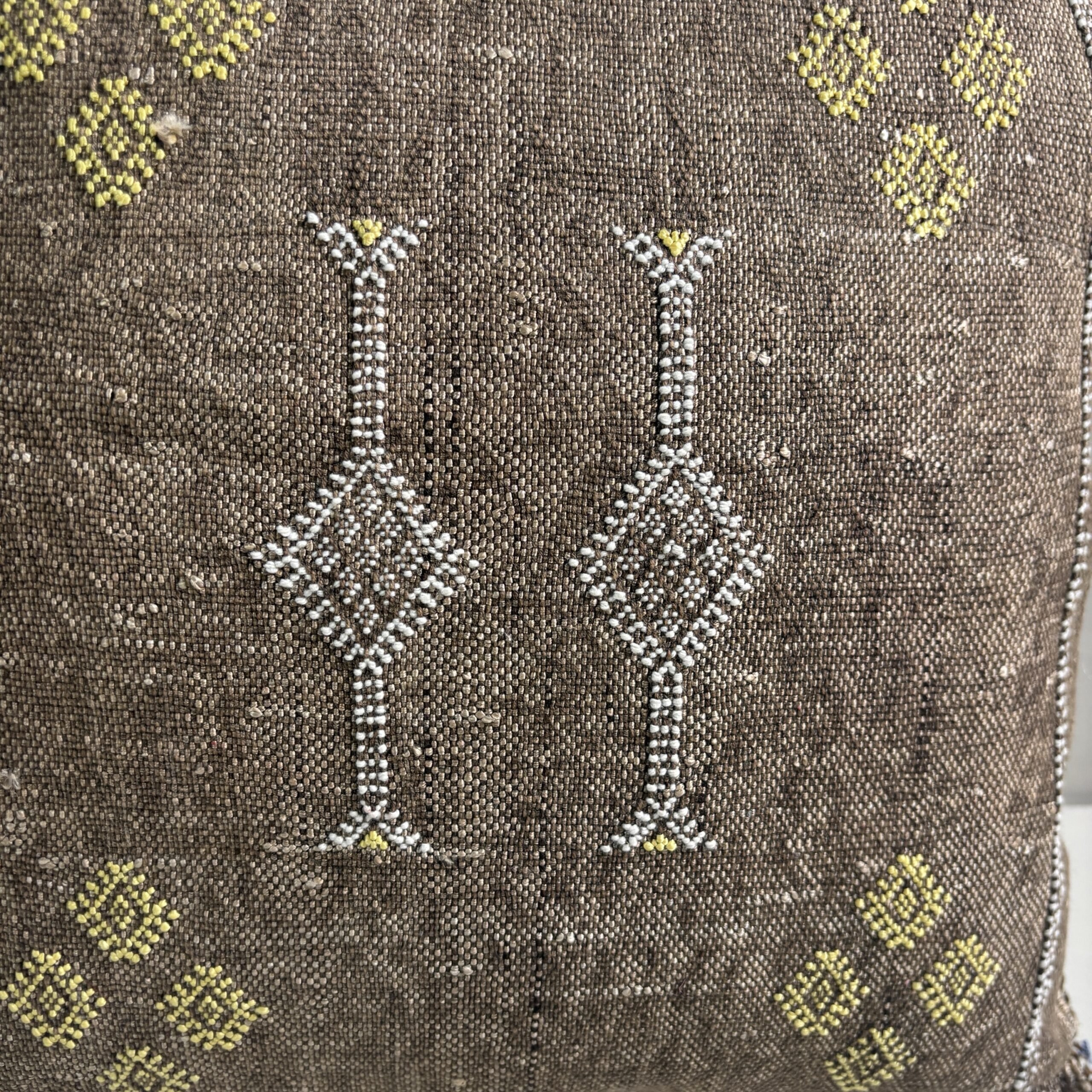 Sabra Silk Kussen Lichtbruin met Geel 45x 48 cm | Marokko - Afbeelding 3
