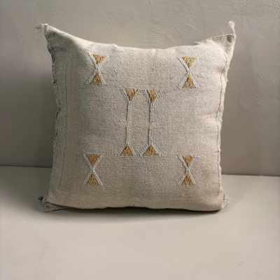Beige Sabra Silk Kussen 50x50 cm – Handgemaakt Marrakesh