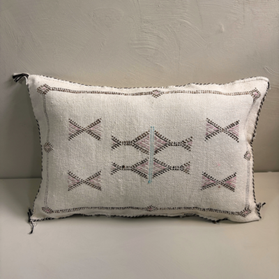 Wit Sabra Silk Kussen 60x40 cm – Handgemaakt Marrakesh