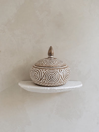 Amara – Handgemaakte houten pot met deksel maat S of M